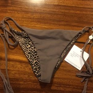 Acacia Swimwear NWT Namotu Bottom In Fig Medium